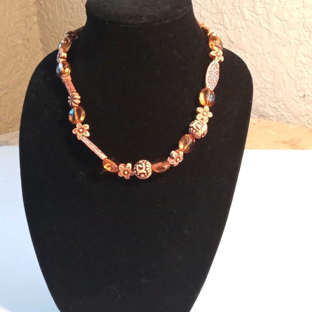 Women's Handmade Beaded Necklace
